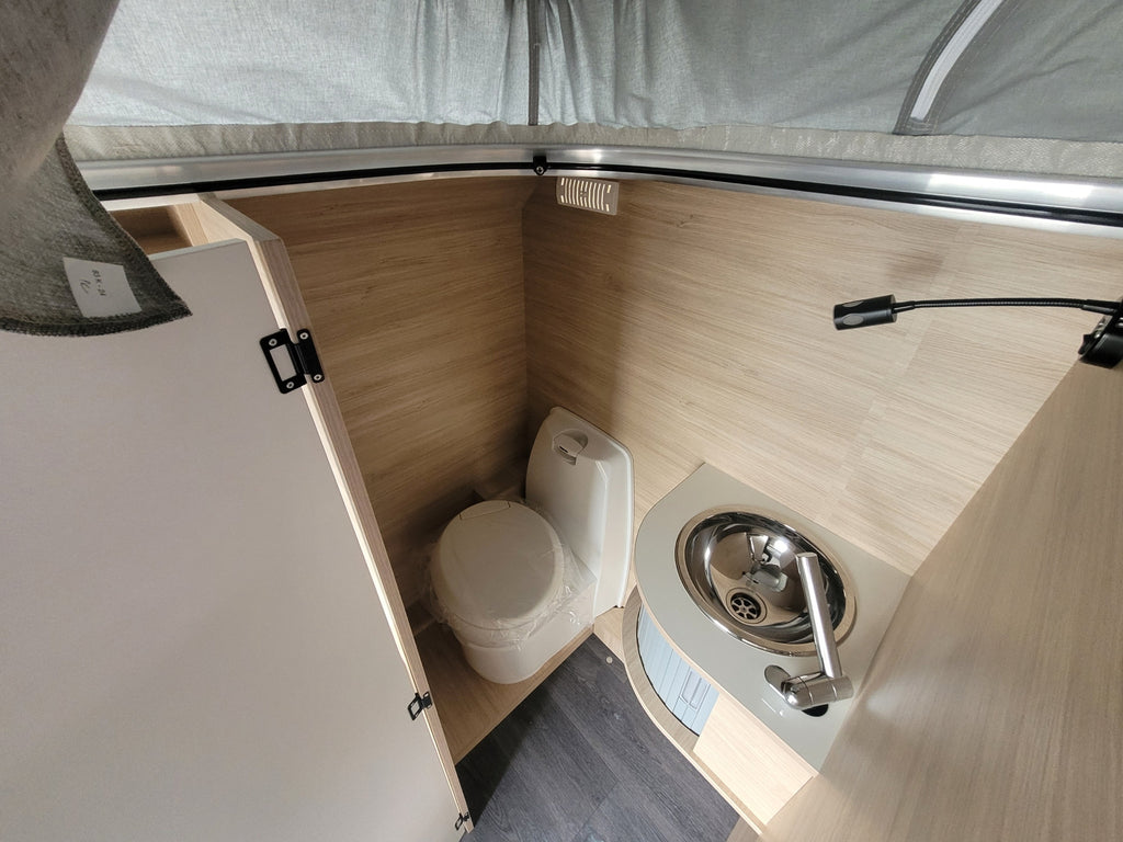 Silver MINI-290 (2025) – Caravana
