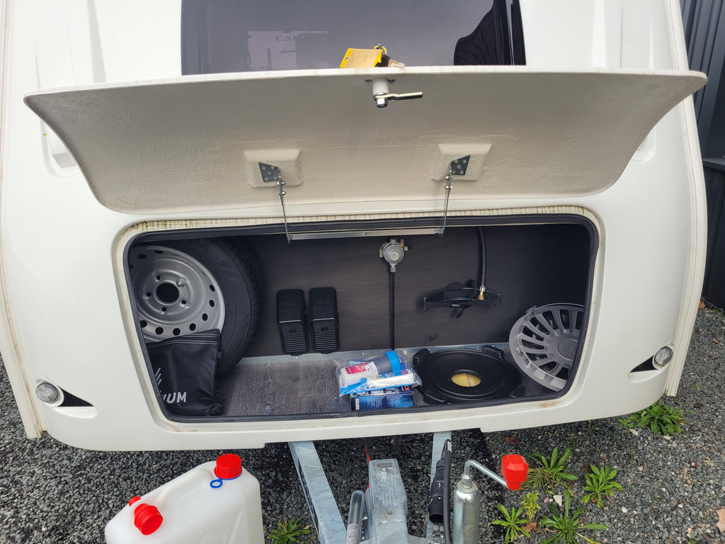 Silver MINI-290 (2025) – Caravana
