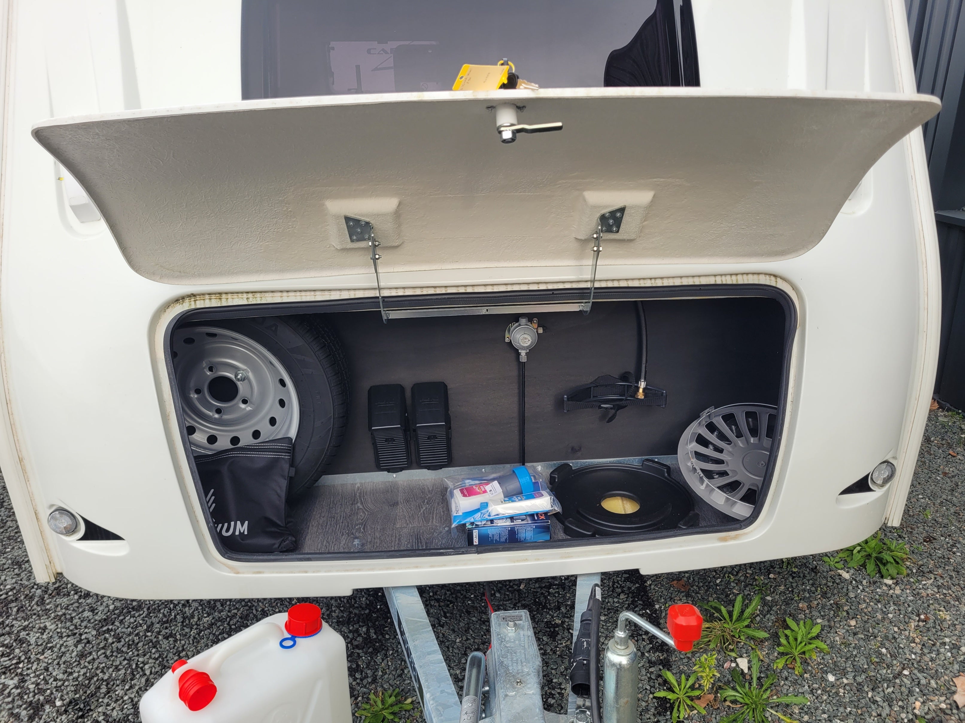 Silver MINI-290 (2025) – Caravana