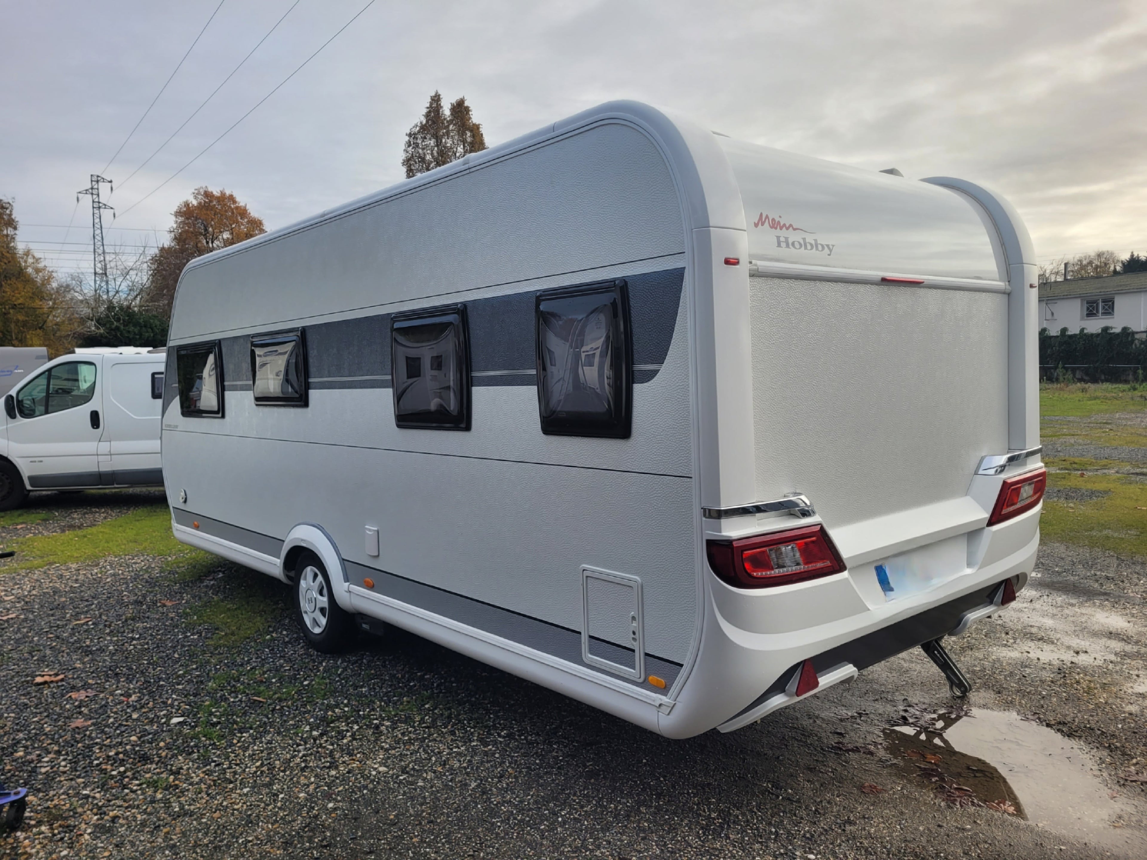Hobby EXCELLENT 560 WFU (2023) – Caravana