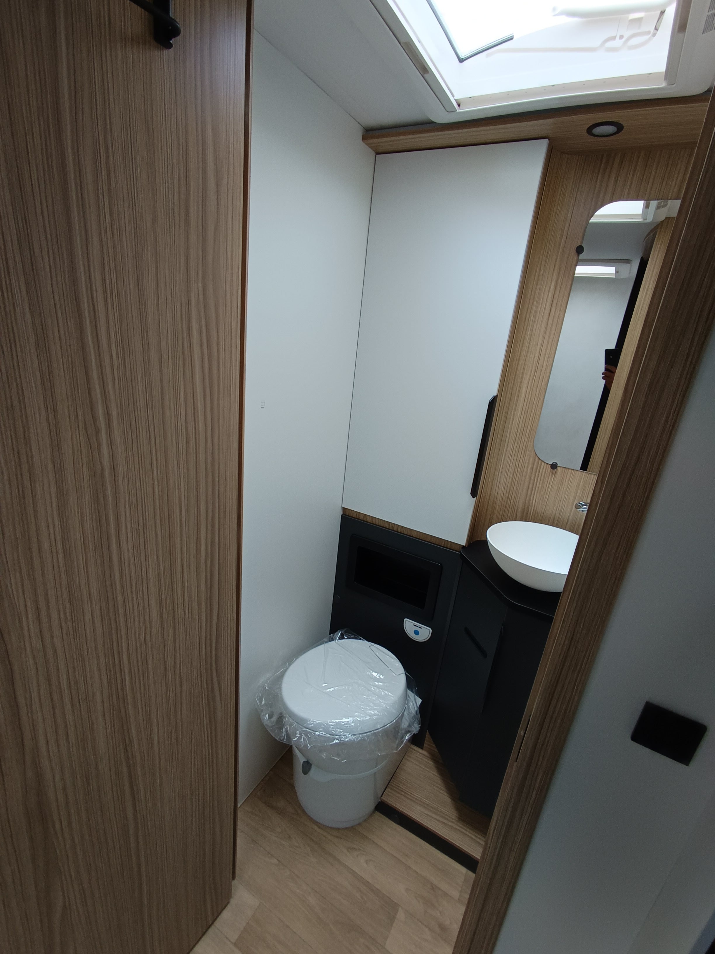 Bavaria T 720 FC NOMADE (2026) – Autocaravana Perfilada