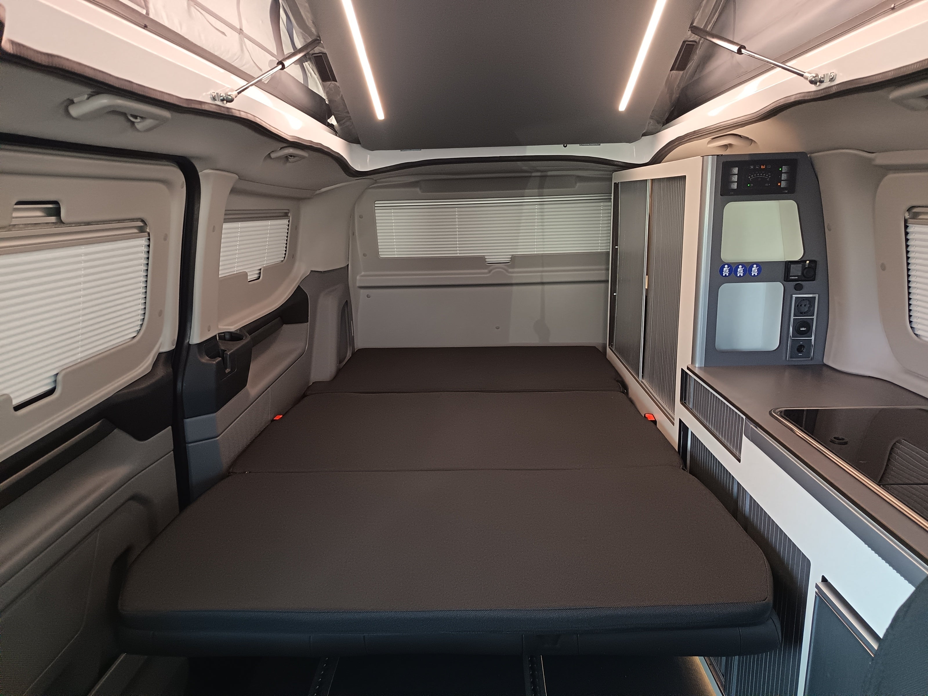 Font Vendôme AUTOCAMPER (2026) – Carrinha Camper