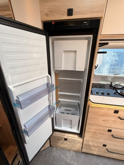 Eura Mobil XTURA 686 EF (2026) – Autocaravana Perfilada