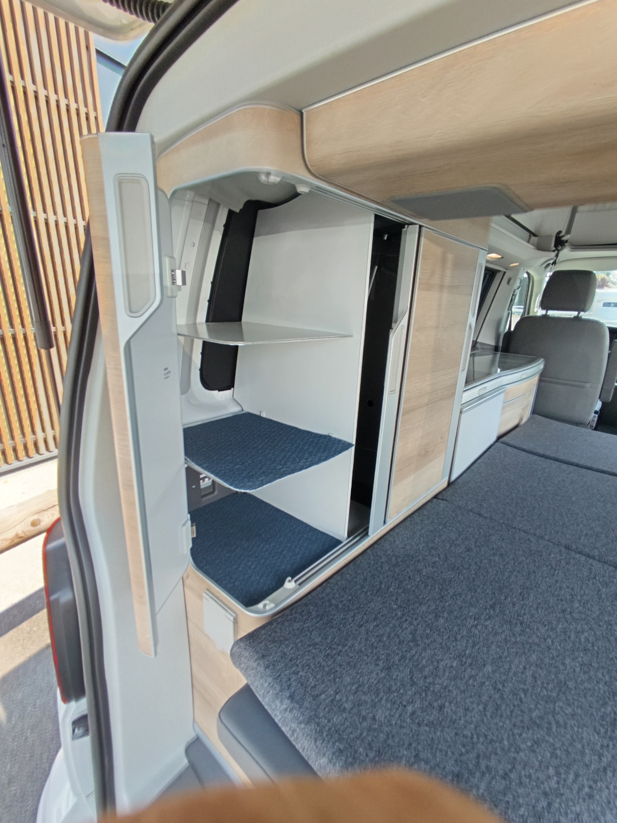 Volkswagen CALIFORNIA COAST (2024) – Carrinha Camper