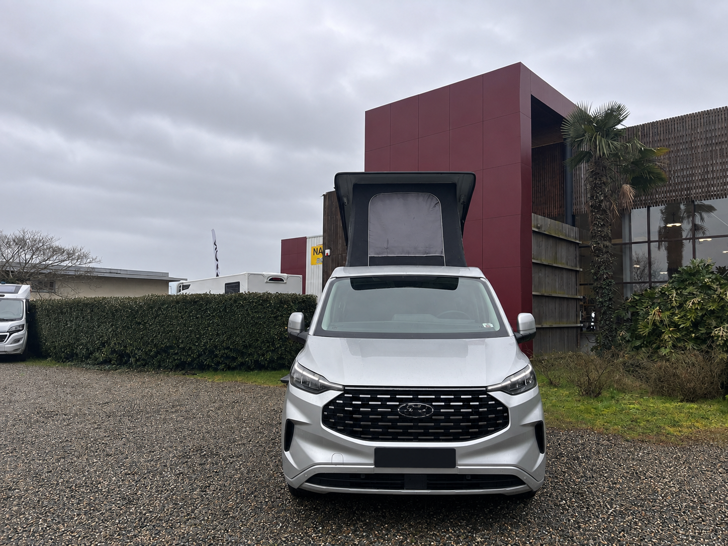 Font Vendôme AUTOCAMPER ELEGANCE (2026) – Carrinha Camper