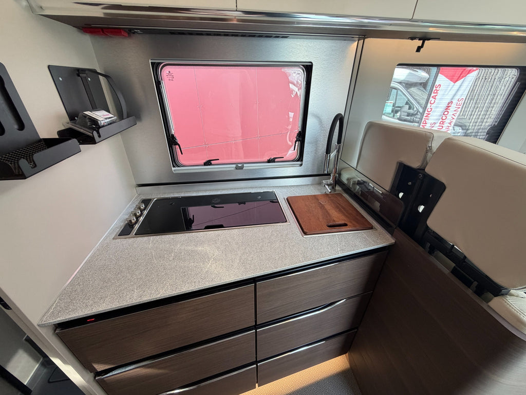 ADRIA SUPERSONIC 780 SL MERCEDES 2.0L - 170 CV BVA