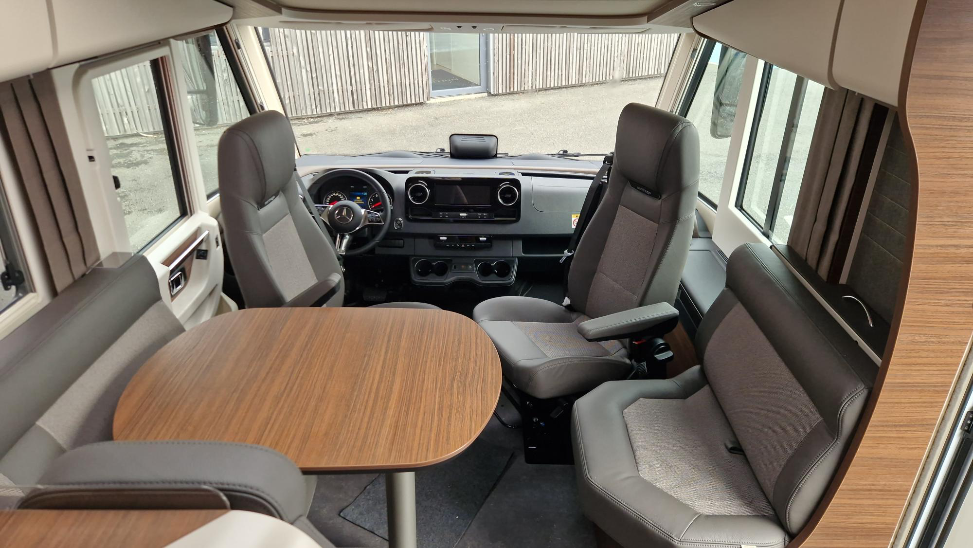 ADRIA SUPERSONIC 780 SL MERCEDES 2.0L - 170 CV BVA