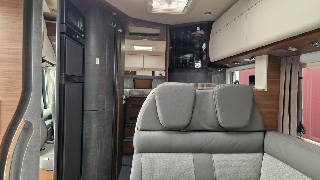 ADRIA SUPERSONIC 780 SL MERCEDES 2.0L - 170 CV BVA